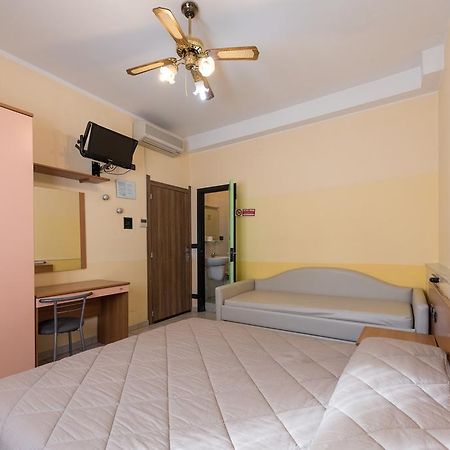 Hotel Santa Maria Finale Ligure Exterior foto
